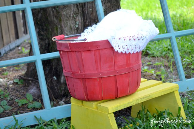 Acrylic Chalk Paint Recipe from Poofy Cheeks