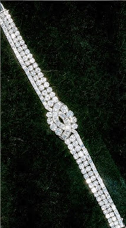 queensbracelet queensbracelet