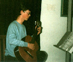 oldclassicalguitarcrop.jpg