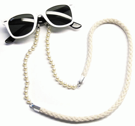 [ligia_dias_pearl_glasses_chain%255B4%255D.gif]