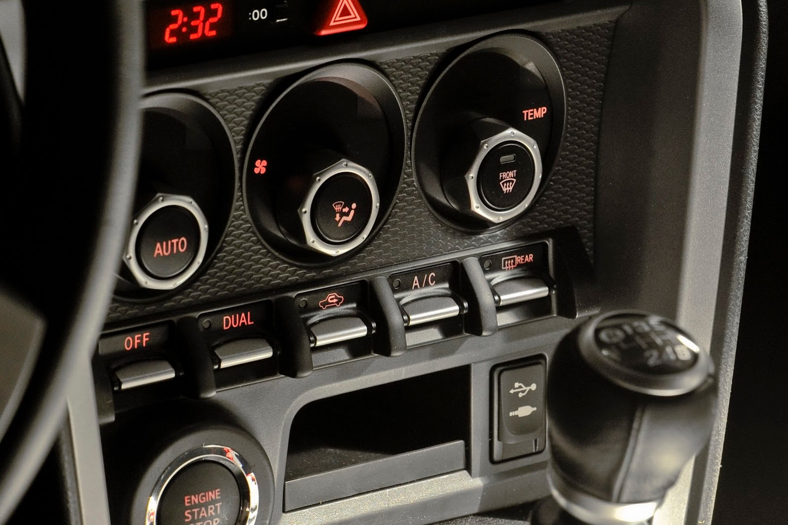 [2013-2014-Subaru-BRZ-66%255B2%255D.jpg]