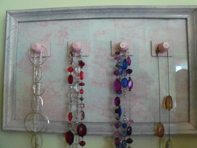 [jewelry0012.jpg]