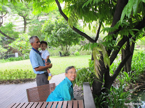 พู่กันฉลองวันเกิดยาย ตา