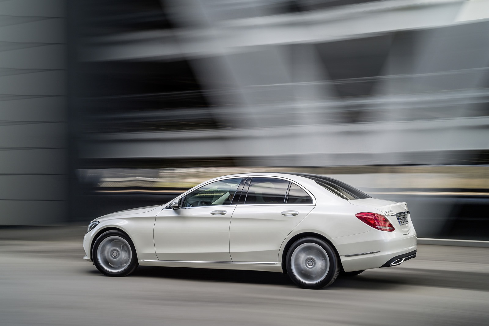 [2015-Mercedes-C-Class-48%255B3%255D.jpg]