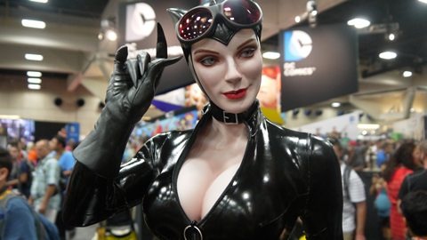 [sideshow%2520colectibles%2520catwoman%252001b%255B3%255D.jpg]