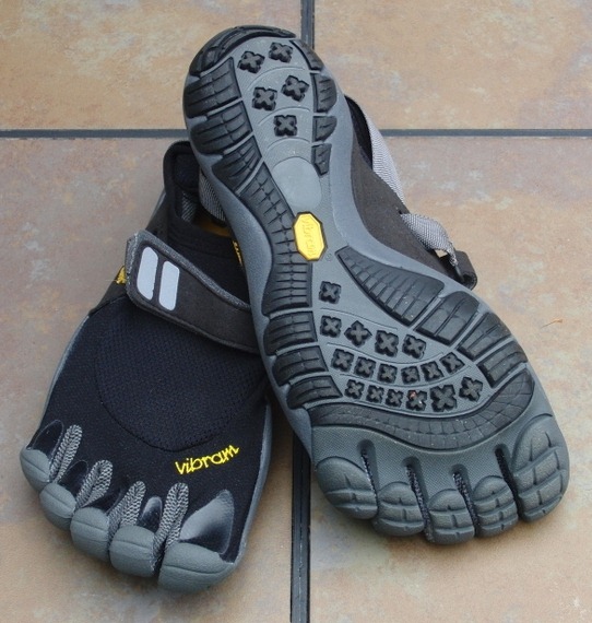 [Vibram%2520Fivefingers%2520Trek%2520Sport%255B3%255D.jpg]