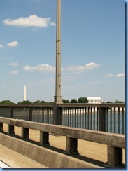1269 Washington, DC - I-66 (US 50) - Theodore Roosevelt Memorial Bridge crossing Potomac River - view of Washington Monument (left) & Lincoln Memorial (right)