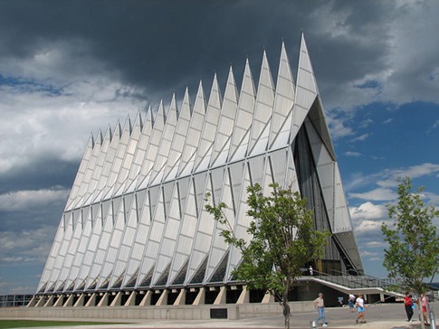 40. Air Force Academy Chapel (Colorado, EE.UU.)