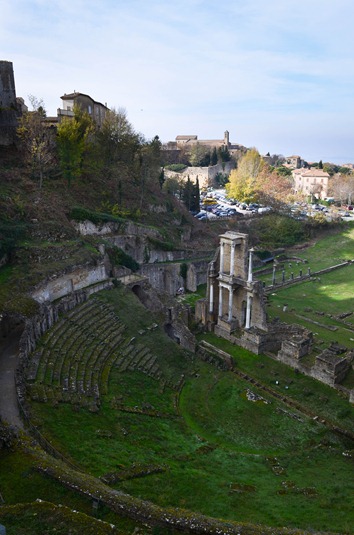 [Volterra%2520ruins5%255B4%255D.jpg]
