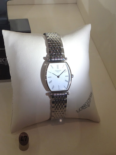 This watch from Longines Les Grandes Classiques collection is something you would definitely wear forever. I love the super slim profile. This watch from Longines Les Grandes Classiques collection is something you would definitely wear forever. I love the super slim profile.