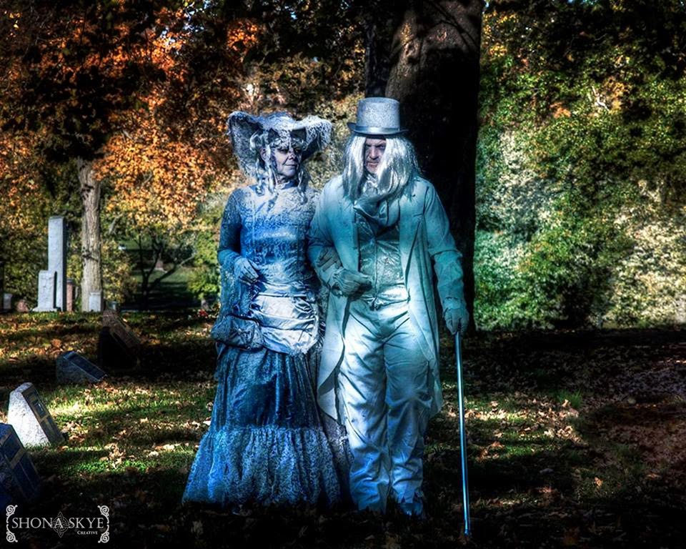 [Mark--Kristy---Halloween-2014-47.jpg]