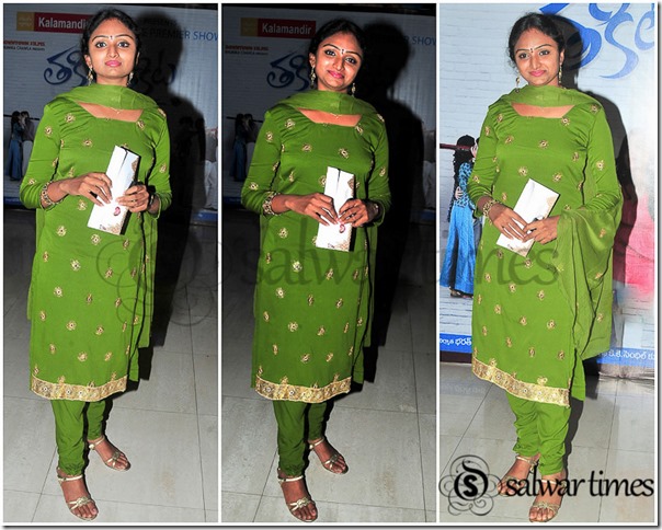 Waheeda_Red_Salwar_Kameez