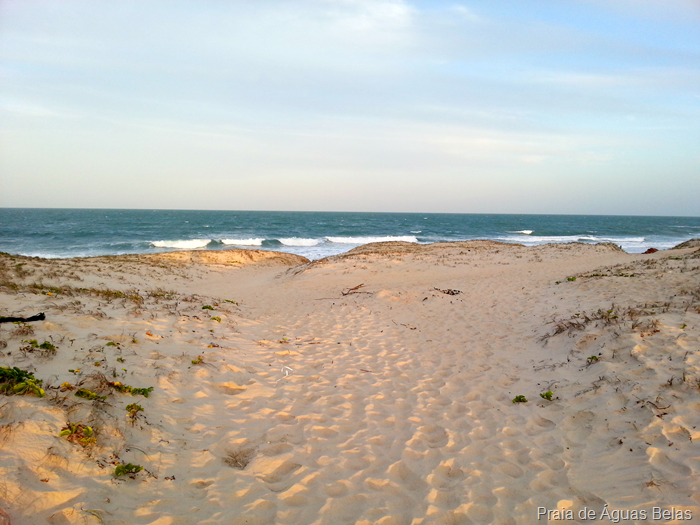 Praia de Águas Belas Praia de Águas Belas
