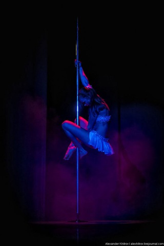 [russian-pole-dancing-competition-22%255B2%255D.jpg]