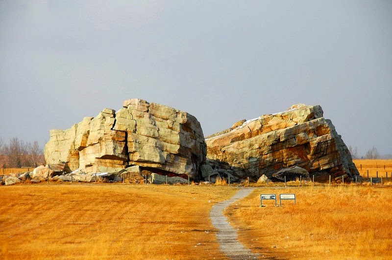 okotoks-erratic-4