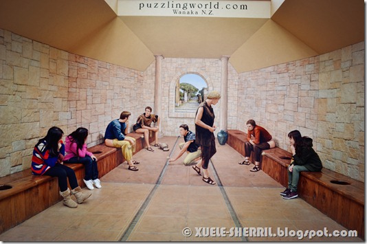 wanaka - puzzling world