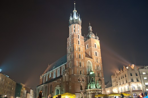 St Mary's Church in Cracow DSC_7945.jpg