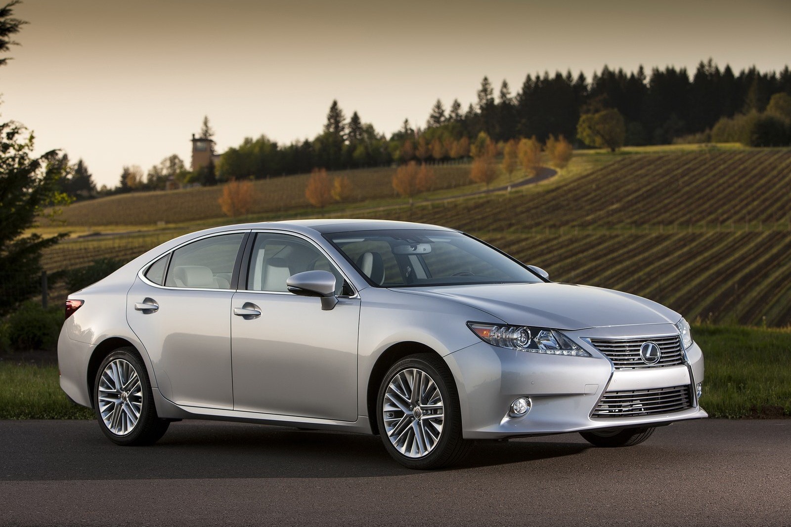 [Lexus-ES-1%255B2%255D.jpg]