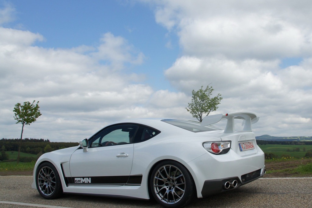 [Gazoo-Toyota-GT-86-Sports-FR-Concept-18%255B2%255D.jpg]