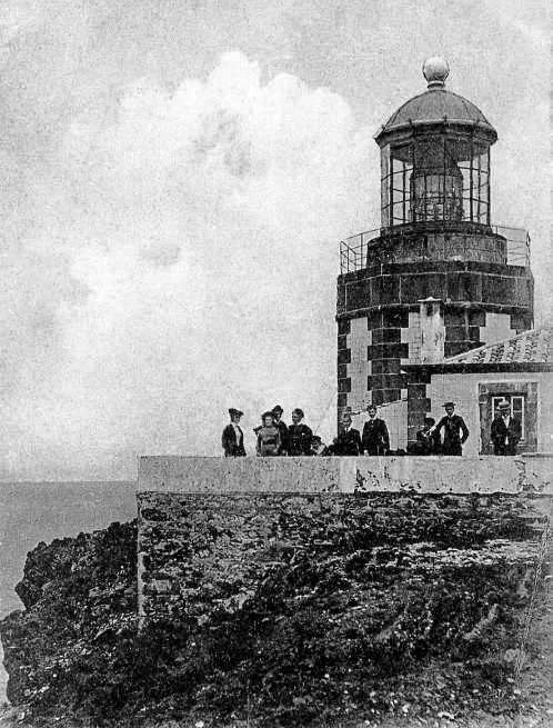 [Farol-da-Ponta-de-So-Loureno.1.jpg]
