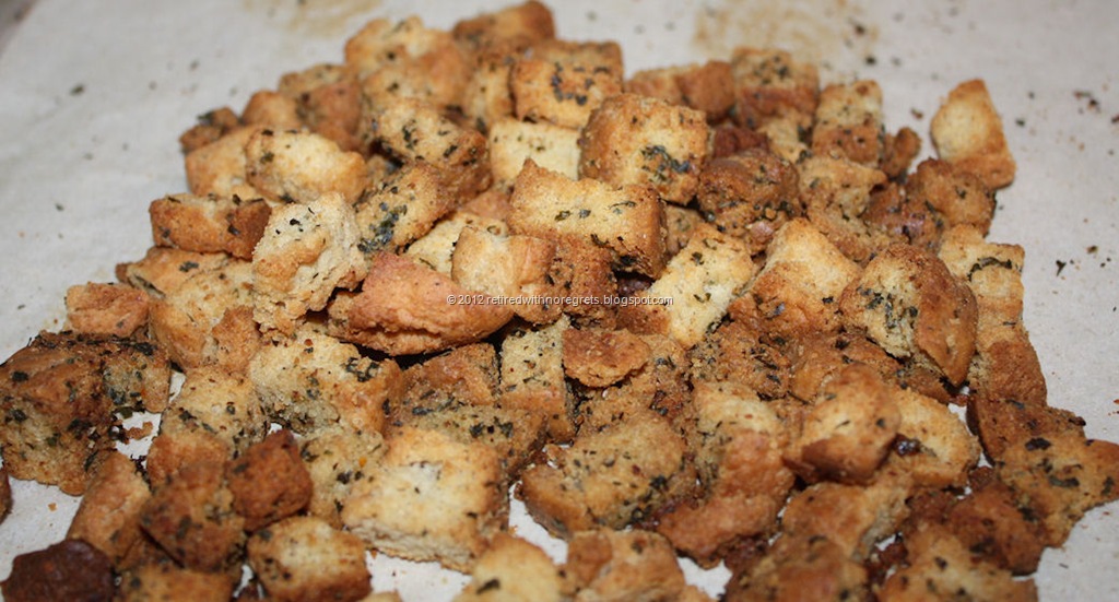 [Croutons%2520-%2520using%2520Biscuits%255B11%255D.jpg]