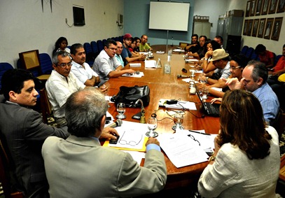 O encontro realizado na Reitoria da universidade. Negociaes da  categoria do  professores  Uern Governo do Estado - Foto Carlos Costa (4)