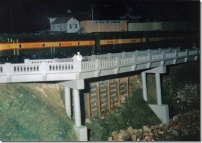 02 Columbia Gorge Model Railroad Club HO-Scale Layout in November 1997 02 Columbia Gorge Model Railroad Club HO-Scale Layout in November 1997