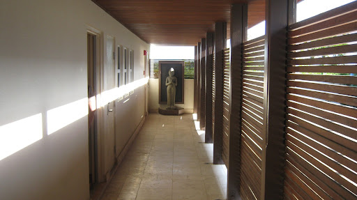 The spa was zen-like.