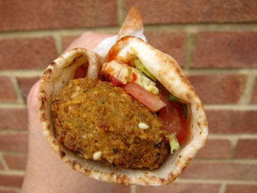 [Medium-Falafel-Sandwich4.jpg]