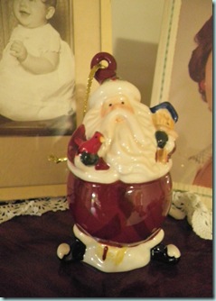 Royal Albert Santa