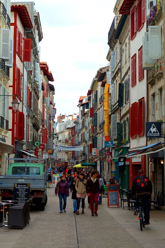 bayonne