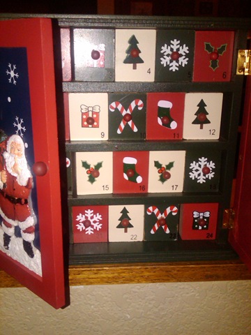 [robee%2520advent%255B4%255D.jpg]