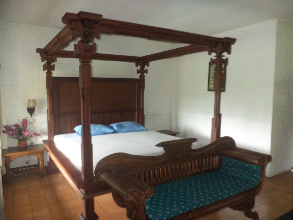 [Indonesia-Bali-Kuta-Hotel-Bedroom-Ja%255B5%255D.jpg]