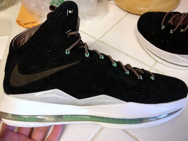 LEBRON X NSW BlackMint 8211 New Looks and Release Info