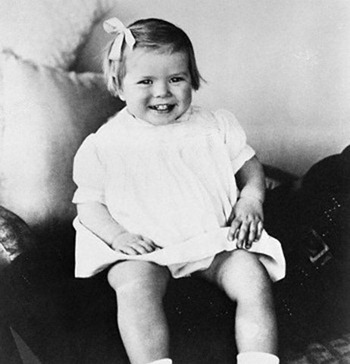 grace-kelly_baby grace-kelly_baby