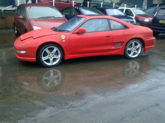 [Ferrari-Replica-4%255B2%255D.jpg]