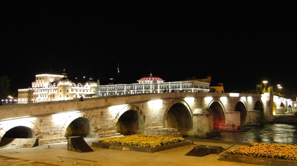 Kameni Most - Ponte Otomana à noite