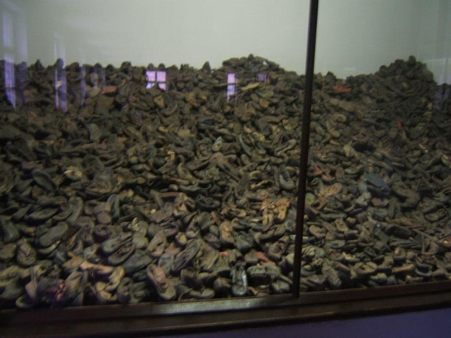 [396272_10151352941715305_176200634_n%255B3%255D.jpg]