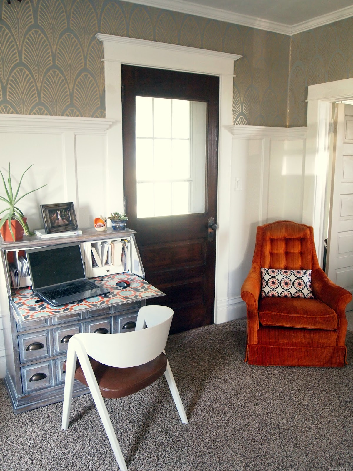 [Stripping-and-Staining-Interior-dooo%255B1%255D.jpg]