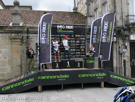 Podio Élite de la Big Ride de tui 2012. Podio Élite de la Big Ride de tui 2012.