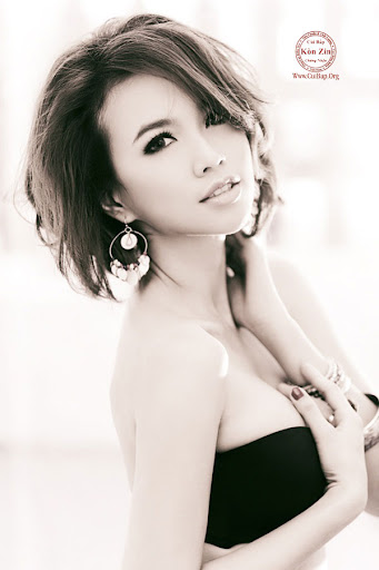 Đinh Ngọc Diệp Gợi Cảm với Bikini Đinh Ngọc Diệp Gợi Cảm với Bikini