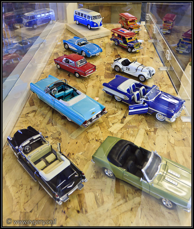 il/Фото: Выставка игрушек в Тель Авиве (20110422 ta toys 009 2619)
