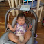 LEDs piscando e filha com outro motor na mão