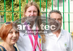 Fotos do evento GRACIELE HERMANN. Foto numero 13. Fotografia (fotografias) da Art Tec Fotografias que faz fotos de casamento, fotos de festas, fotos de eventos sociais, fotos de aniversário, fotos de formatura, fotojornalismo, ensaios fotográficos, fotos de estúdio, book fotográfico e outros serviços fotográficos em Pelotas, RS, e outras cidades do Rio Grande do Sul. fotos casamento de pelotas rs para noivas casamentos rio grande do sul foto fotografia lembranças com convite preço vestido tomara que caia álbuns