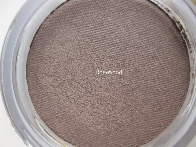 Clarins-Ombre-Matte-Eyeshadows-Rosewood-Rose-Wood-04