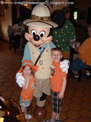 [Disney%25202011%2520489%255B4%255D.jpg]