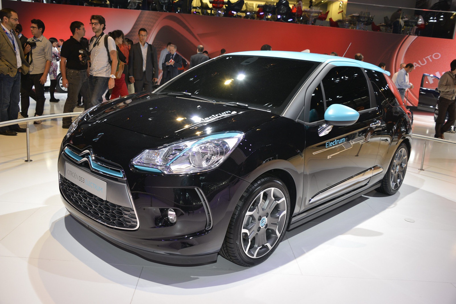 [Citroen-DS3-Electrum-1%255B3%255D.jpg]