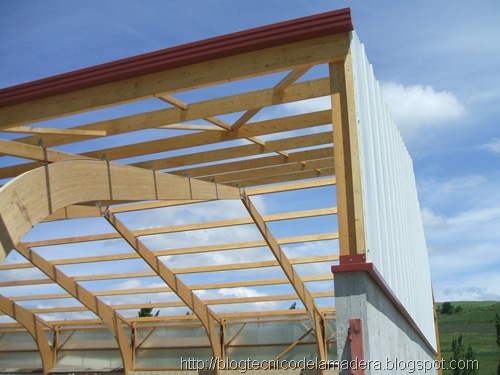 siniestro-estructura-madera-laminada (8) siniestro-estructura-madera-laminada (8)