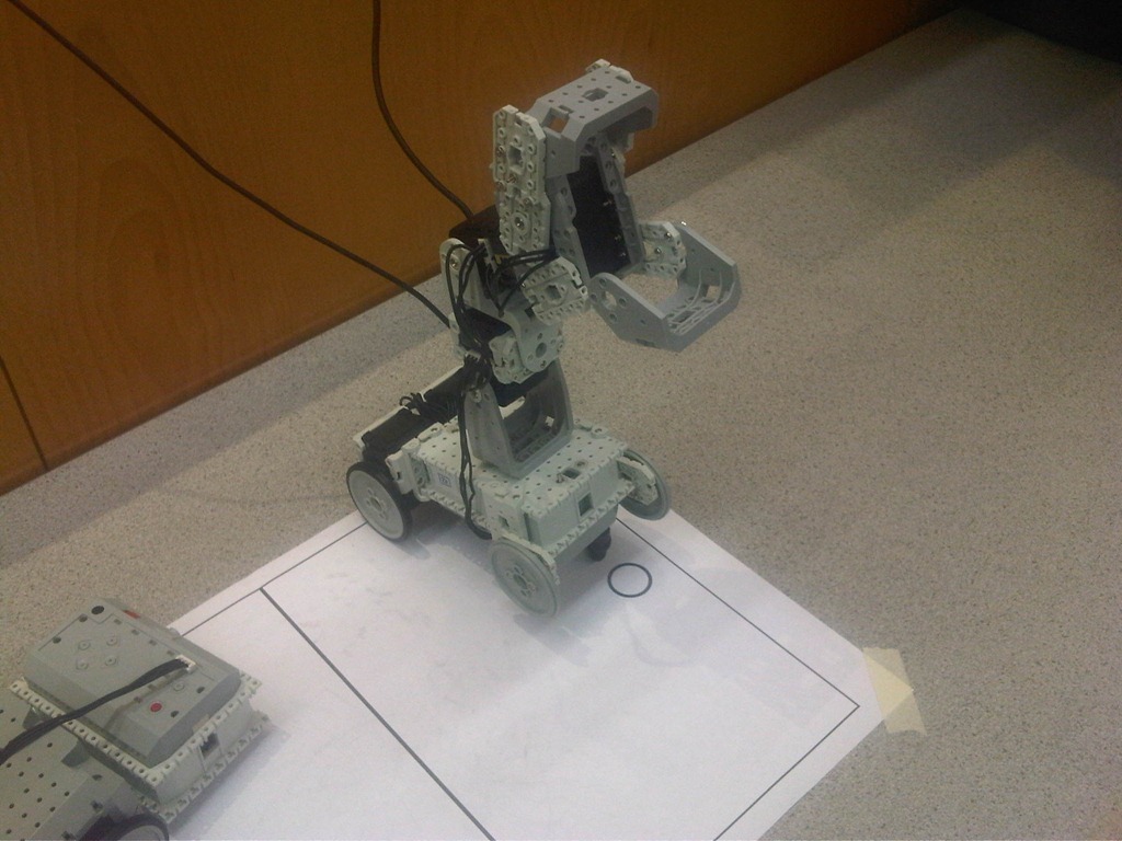 [IMG00019-20111202-1753%255B3%255D.jpg]
