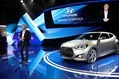 2013-Hyundai-Veloster-Turbo-11